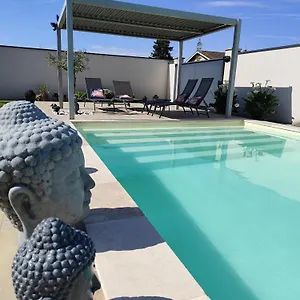 La D'a-mours Hébergement de vacances Mours-Saint-Eusebe